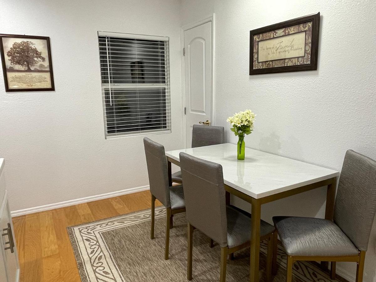 2 Bedroom Apartment Auburndale Exterior foto